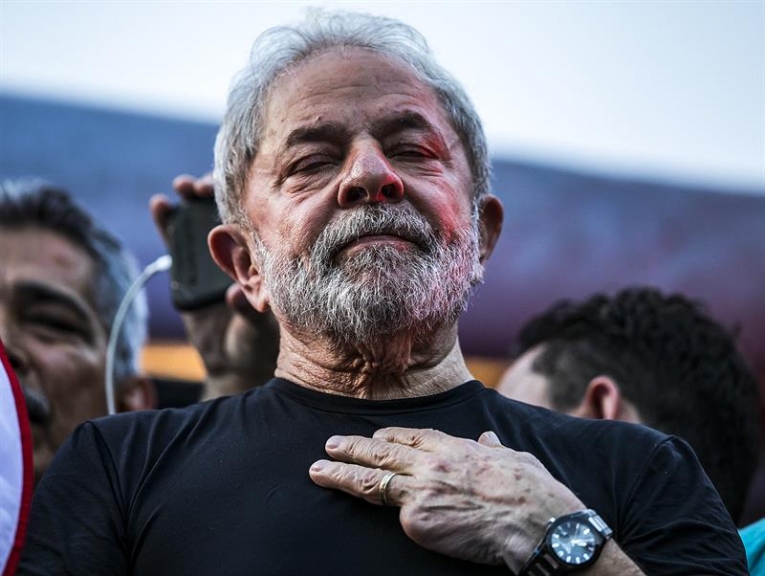 Compadre de Lula quer ser excluído de ação sobre o sítio de Atibaia